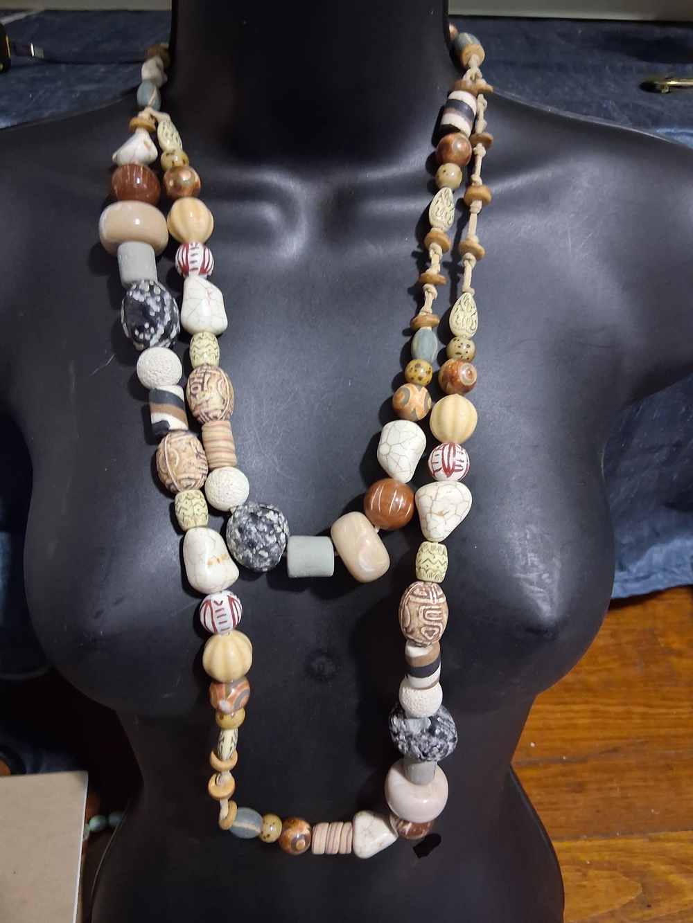 Vintage Rare Handmade Multicolor Stone & Wood Bead Necklace - Neutral Tones - Picture 11 of 16